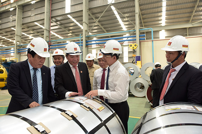 Tập đoàn Hoa Sen tiếp tục đẩy mạnh xuất khẩu, khánh thành nhà máy tôn lớn nhất miền Trung - 1