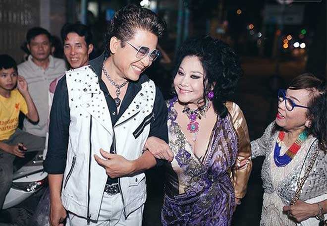 MC Thanh Bạch và bà trùm Thuý Nga sau 9 lần làm đám cưới giờ thế nào? - 8