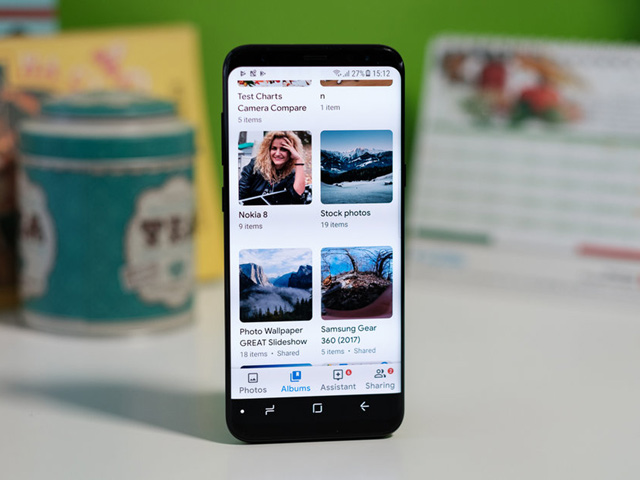 Công nghệ thông tin - Google “mượn nước đẩy thuyền”, cập nhật ứng dụng cho smartphone màn hình gập