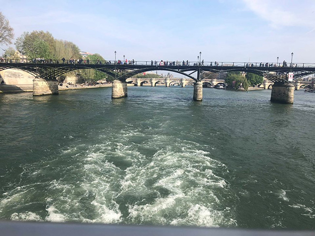 Ghé thăm dòng sông Seine thơ mộng của &#34;thành phố tình yêu&#34; Paris - 2