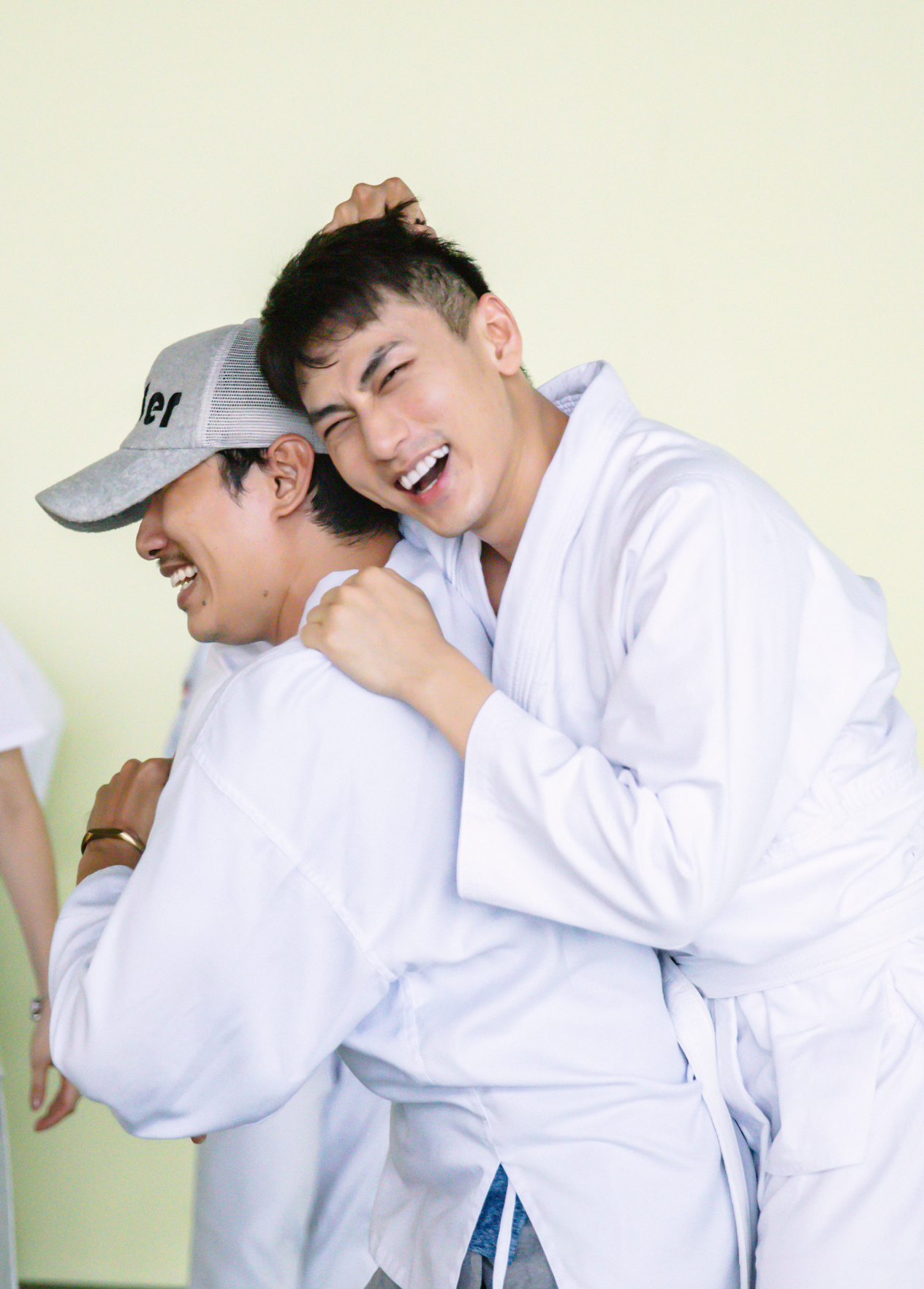 Kiều Minh Tuấn bất ngờ tái xuất trên sàn tập võ với Isaac vì lý do này - 4