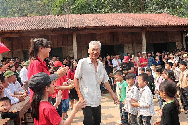 Hành trình hơn 1000km đầy xúc động của giải chạy Apax Happy Run 2019 - 2