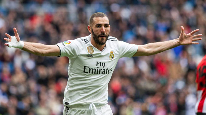 Ronaldo Quả bóng vàng ghi bàn giảm sút: Benzema thoát nạn, Dybala lĩnh đủ - 1