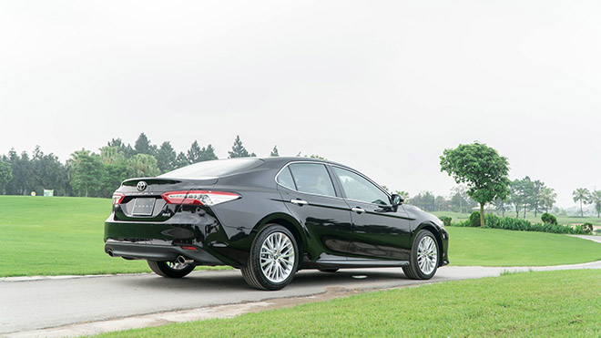 Toyota Camry 2019 chính thức chào sân, hứa hẹn giữ vững ngôi vua doanh số cùng phân khúc - 7