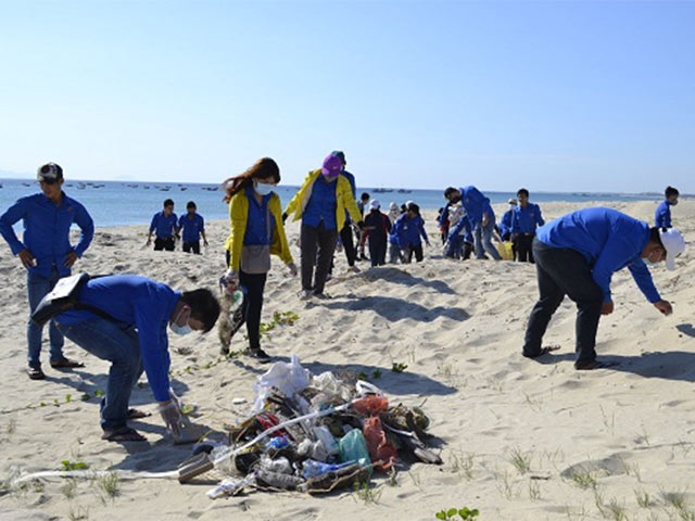 Xe máy - Xe đạp - Người tiêu dùng hào hứng chung tay cùng VinFast bảo vệ môi trường