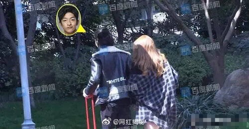 "Ngũ A Ca" bị phát hiện cặp kè 2 cô gái khác nhau chỉ trong 24h - 5