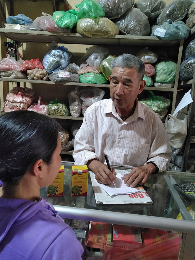 Giải pháp mới hiệu quả cho người bị sỏi thận - 1