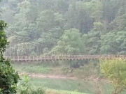 Pháp luật - Bàng hoàng phát hiện thi thể nam thanh niên lơ lửng giữa cầu treo
