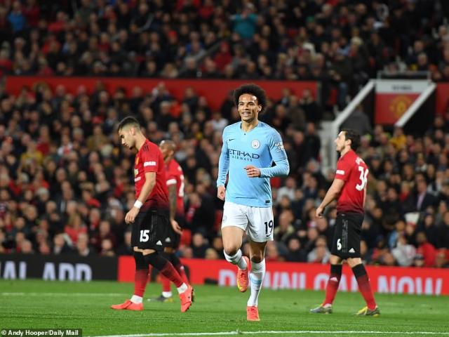 Man City phá kỷ lục ”Máy ghi bàn”: Pep là hung thần số 1 của MU