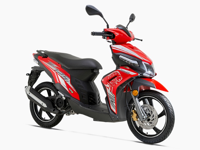 Phanh đĩa trước.