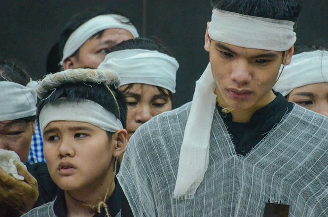 Người thân khóc nghẹn tiễn đưa nữ công nhân bị 'xe điên' đâm tử vong - 11
