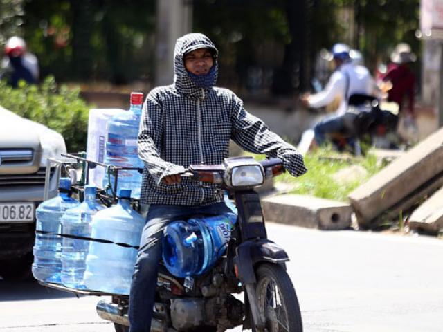 Tin tức trong ngày - Kỷ lục "nắng nóng tháng 4" ở Hà Nội suốt 100 năm qua bị xô đổ