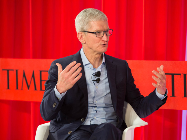 Thời trang Hi-tech - Sốc: CEO của Apple khuyên người dùng bớt "nghiện" iPhone