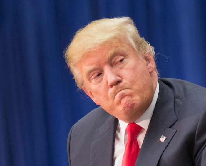 Trump phát ngôn sốc về "kẻ muốn lật đổ Tổng thống" trong bộ máy - 1