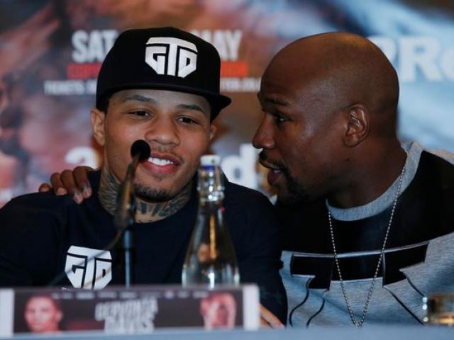 Thể thao - Đệ tử Mayweather gây choáng: Mua siêu xe 5 tỷ đồng về đập “bẹp” luôn