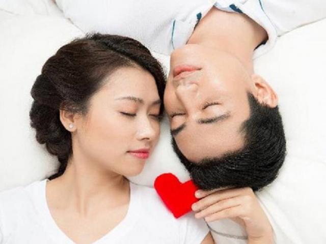 Sức khỏe đời sống - Nước mắt của người vợ sau 2 tháng ngủ với chồng mà vẫn còn trinh