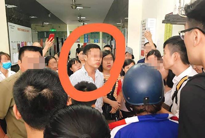 Cô gái hoảng sợ vì bị người đàn ông "sờ đùi" ở chung cư Hà Nội - 1