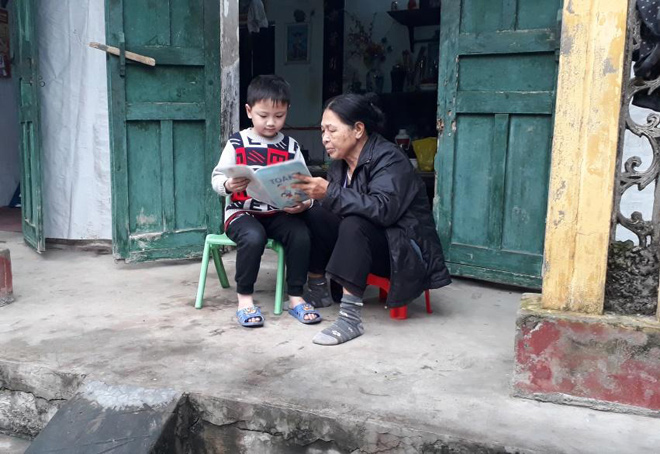 Mất ăn, mất ngủ, ngón tay cứng đờ vì viêm đa khớp - 4