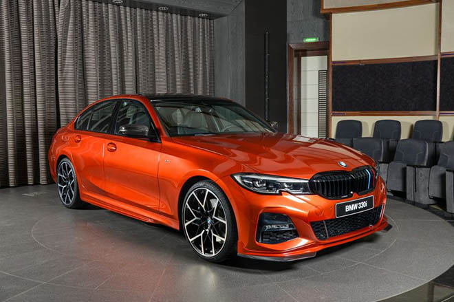 Sắc cam không thể quyến rũ hơn, BMW 330i M Sport lộ diện với màu Sunset Orange - 1