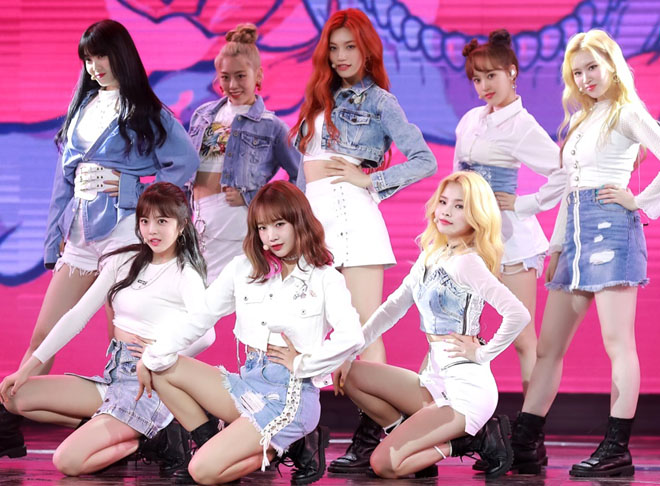 Nữ thần nhan sắc xứ Hàn quá gợi cảm khiến fan Việt phấn khích - 7