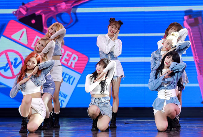 Nữ thần nhan sắc xứ Hàn quá gợi cảm khiến fan Việt phấn khích - 6