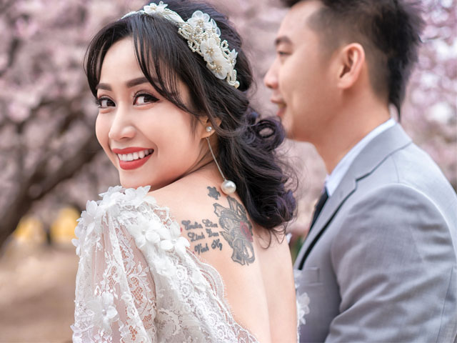 Ốc Thanh Vân lộ hình xăm lớn trong bộ ảnh kỷ niệm 11 năm cưới