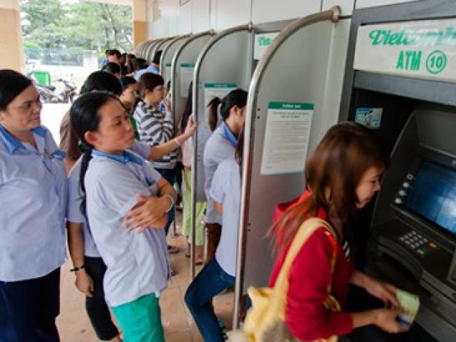 Kinh doanh - Nhiều ngân hàng cảnh báo giao dịch dịp lễ 30/4 và 1/5