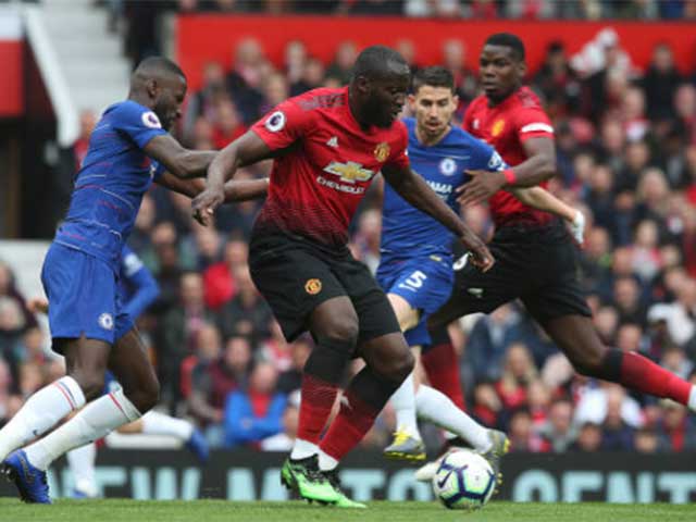 MU - Chelsea: Sai lầm khó tha, siêu căng thẳng 7 phút bù giờ