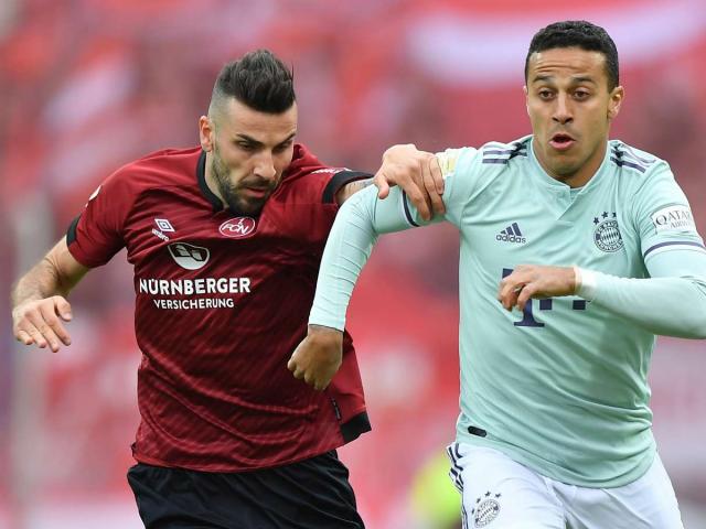 Bóng đá - Nurnberg - Bayern Munich: Hú vía phạt đền, kịch tính đua vô địch