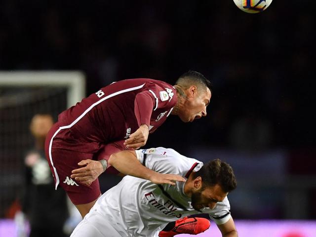 Bóng đá - Torino - AC Milan: Penalty oan nghiệt, cực nóng đua dự Champions League
