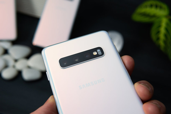 Loạt iPhone 2019 sẽ trang bị camera “khủng”, Galaxy S10 dè chừng - 2
