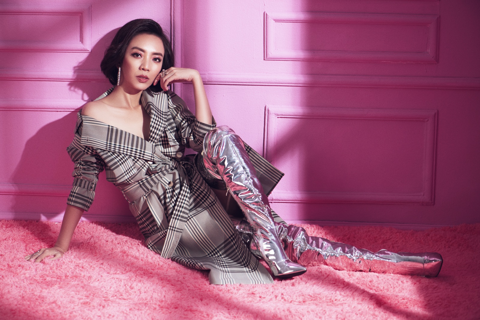 “Chị mười ba” Thu Trang: "Tiền trong nhà tôi giữ hết" - 4