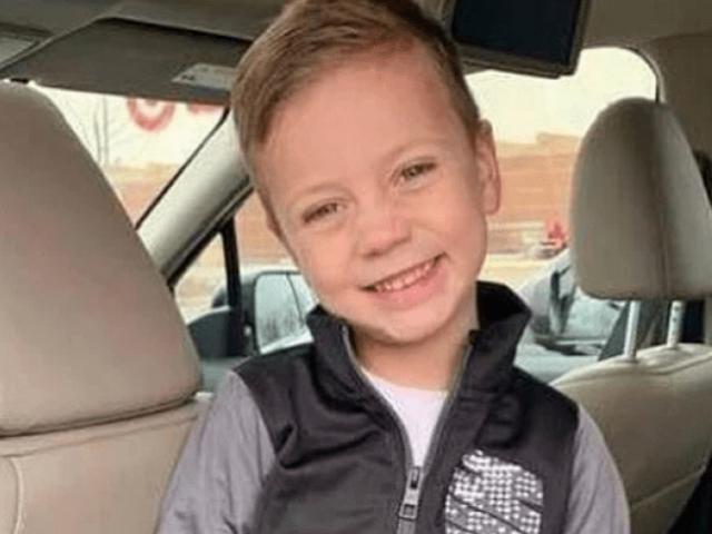 Thế giới - Mỹ: Điều thần kỳ với cậu bé bị kẻ lạ mặt quăng xuống từ tầng 3 trung tâm thương mại