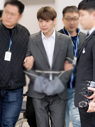 Diễn biến bất ngờ vụ "hoàng tử" xứ Hàn vướng bê bối dùng ma tuý đá - 2