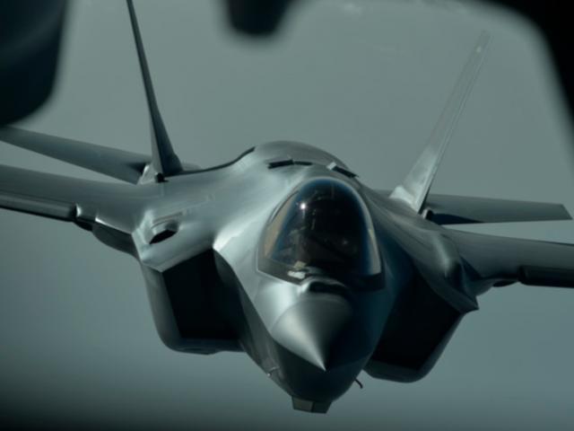 Tiêm kích tàng hình F-35A của Mỹ lần đầu thực chiến, dội bom khủng bố IS