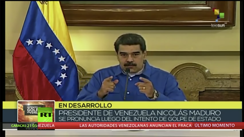 Tổng thống Venezuela tuyên bố đã đánh bại đảo chính - 1