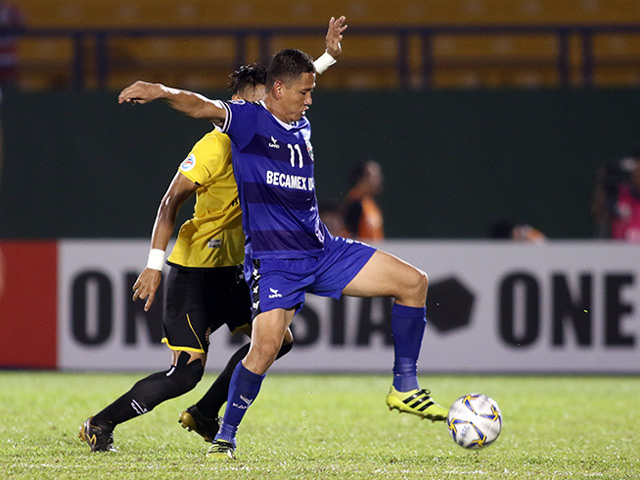 Bóng đá - Anh Đức ghi bàn "khủng" 5 bàn/5 trận: Thầy Park có gọi trở lại ĐT Việt Nam?