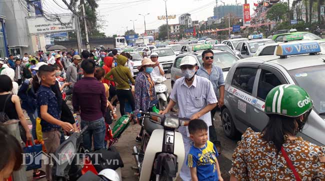 Điểm "mặt" những cung đường ám ảnh người dân sau kì nghỉ 30.4 -1.5 - 3