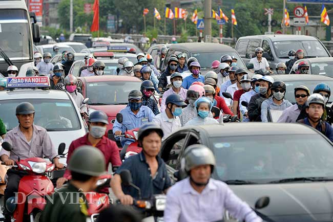 Điểm "mặt" những cung đường ám ảnh người dân sau kì nghỉ 30.4 -1.5 - 4