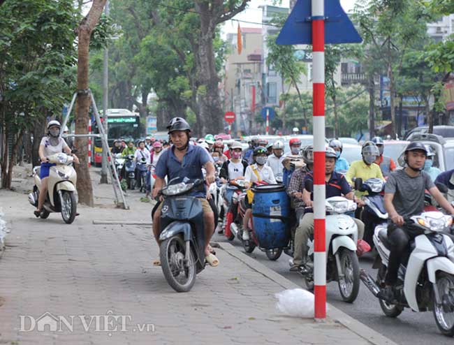 Điểm "mặt" những cung đường ám ảnh người dân sau kì nghỉ 30.4 -1.5 - 6