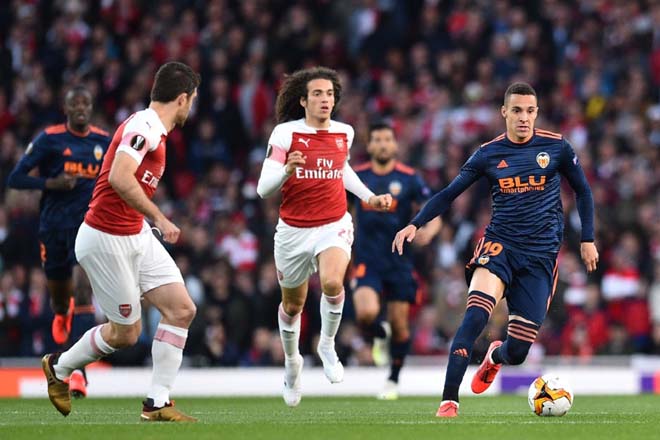 Chi tiết Arsenal - Valencia: Bàn thắng quan trọng phút bù giờ (KT) - 25
