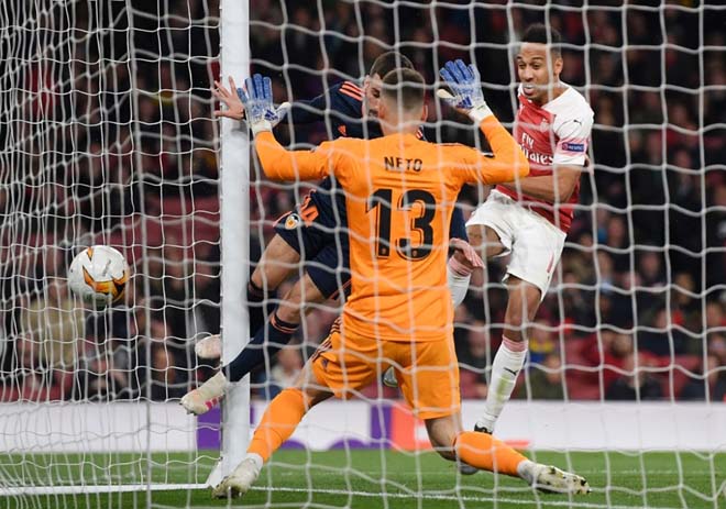 Chi tiết Arsenal - Valencia: Bàn thắng quan trọng phút bù giờ (KT) - 30