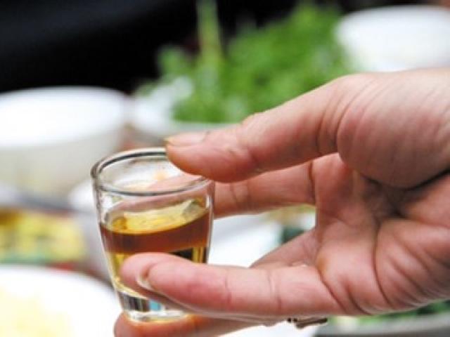 Sức khỏe đời sống - Từ miệng vào đến dạ dày rượu tàn phá toàn bộ cơ thể như thế nào?