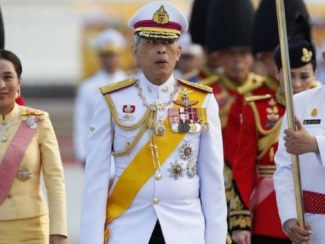 Tài sản của quốc vương Thái Lan “khủng” cỡ nào?
