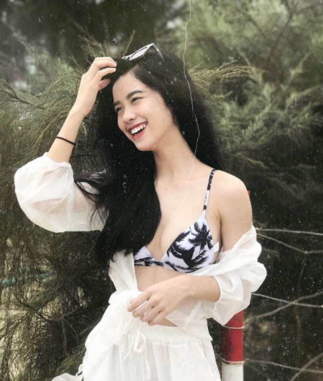 Hàn Hằng chia sẻ, từ sau bức ảnh chụp lén trong thang máy, cuộc sống của cô có khá nhiều thay đổi.&nbsp;