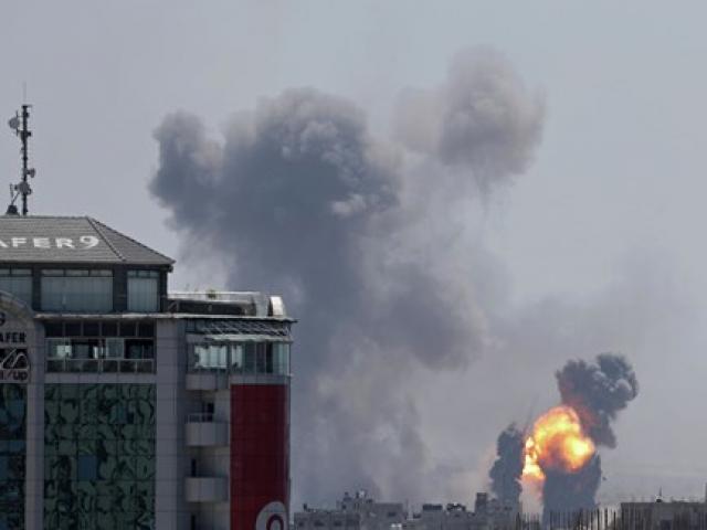 Thế giới - Israel tấn công 200 mục tiêu ở Gaza, chiến binh Palestine đáp trả 430 tên lửa