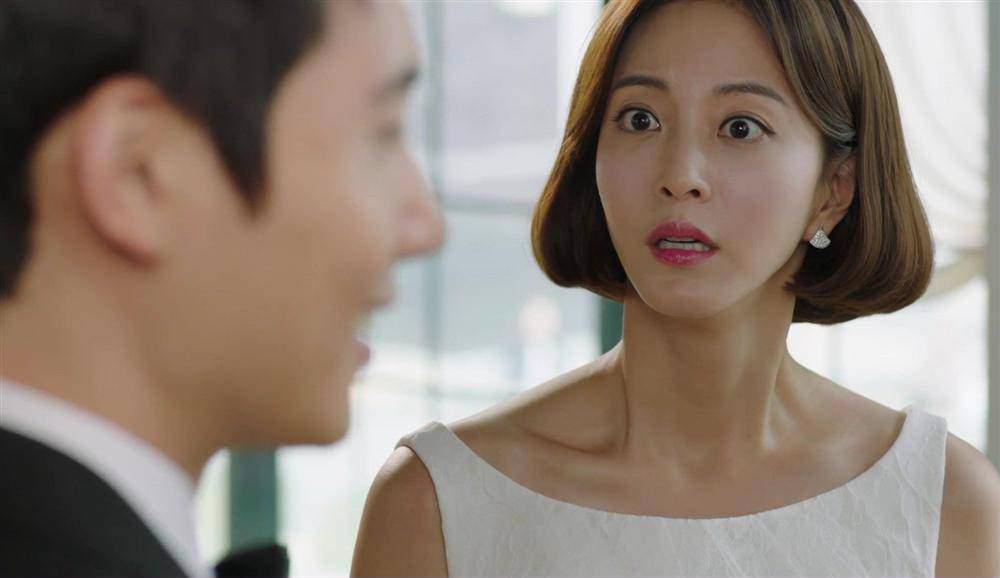 Ly hôn nhưng tối tối chồng cũ vẫn "vén ri-đô" sang ân ái - 1