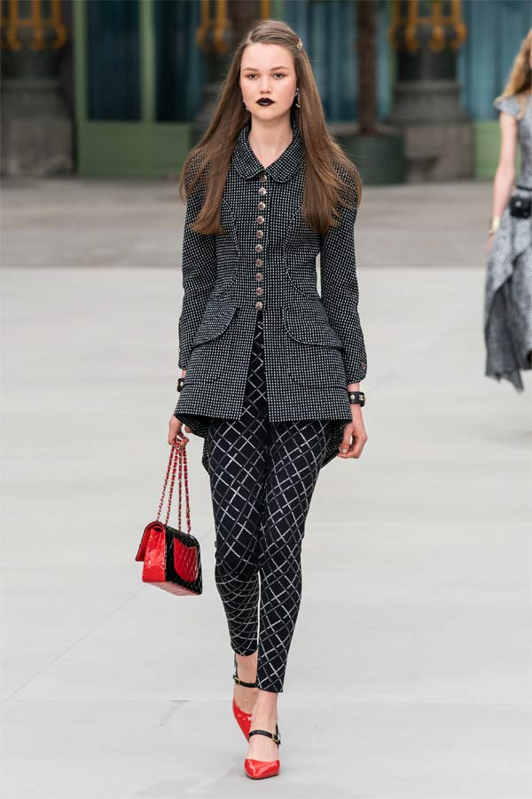 Quyền lực mềm của đế chế mới nhà Chanel - 12