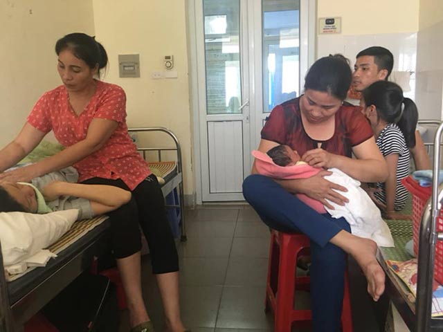 Nàng dâu số hưởng, đi đẻ được cùng lúc 2 mẹ chồng chăm sóc, yêu chiều như con gái - 1