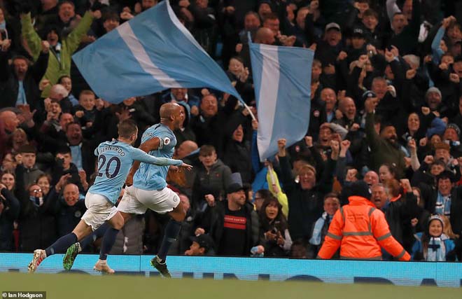 Chấm điểm siêu sao vòng 37 Ngoại hạng Anh: Thủ quân Man City và &#34;bàn thắng vàng&#34; - 1